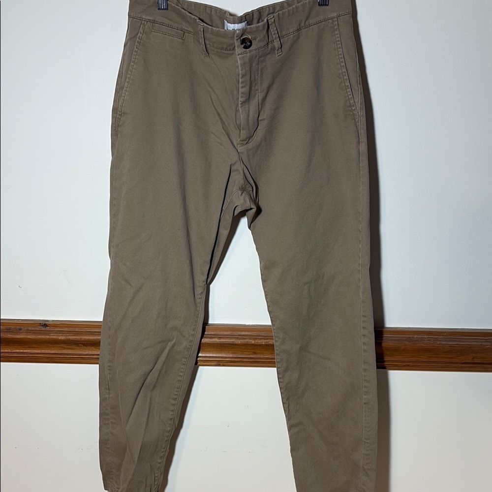 Goodfellow & Co Tan Chinos Classic Versatile Design